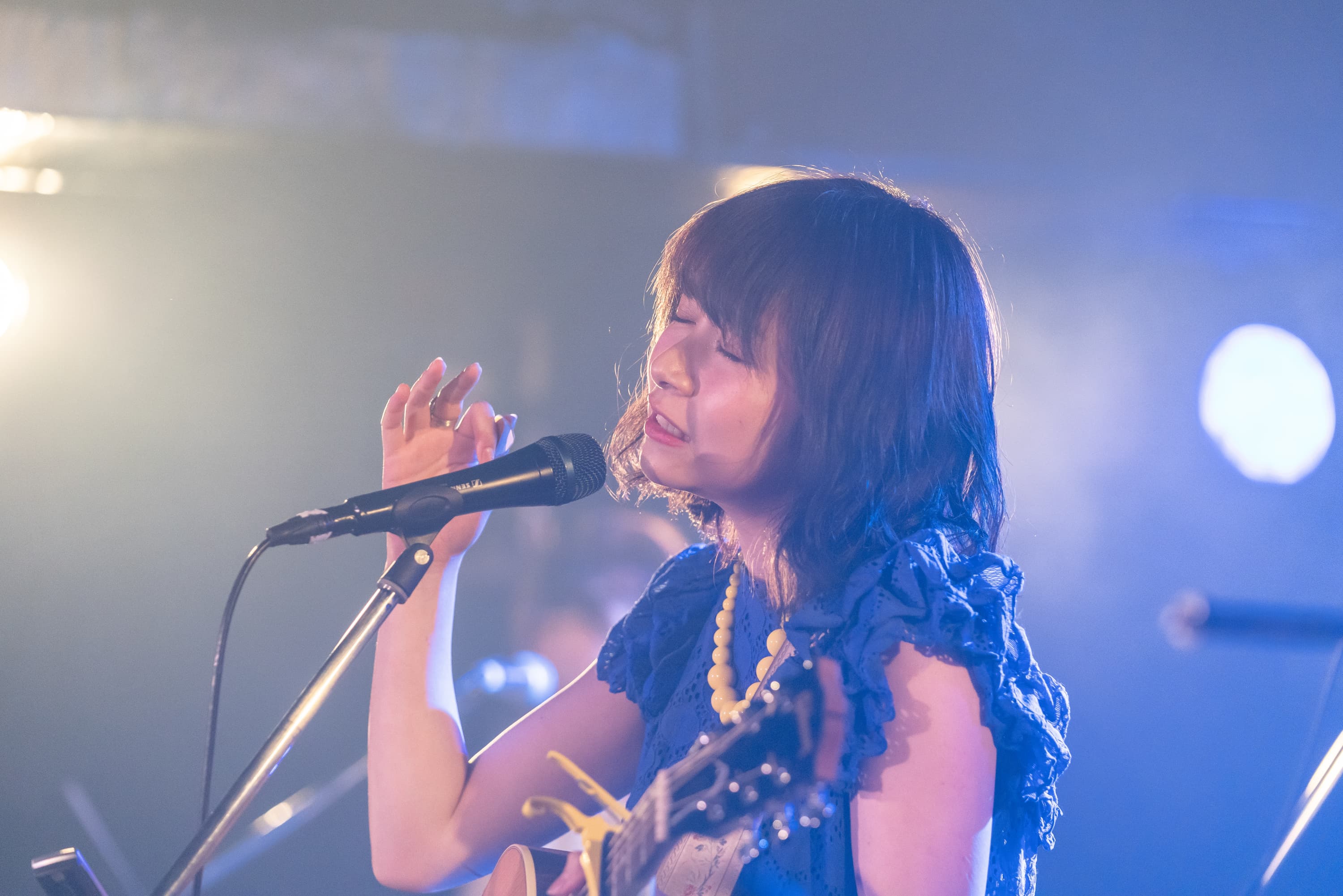 live